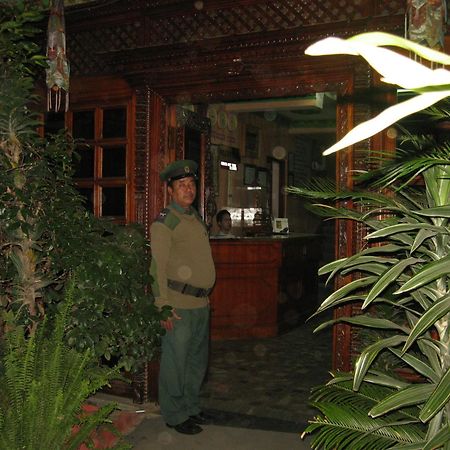 Hotel Metropolitan Kantipur Kathmandu Exterior foto