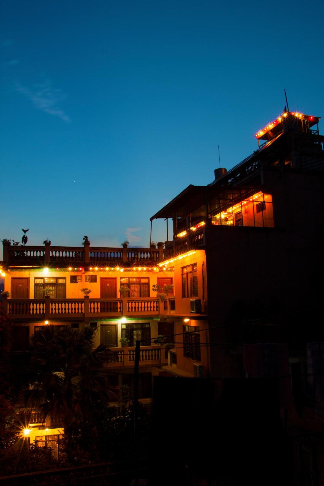 Hotel Metropolitan Kantipur Kathmandu Exterior foto